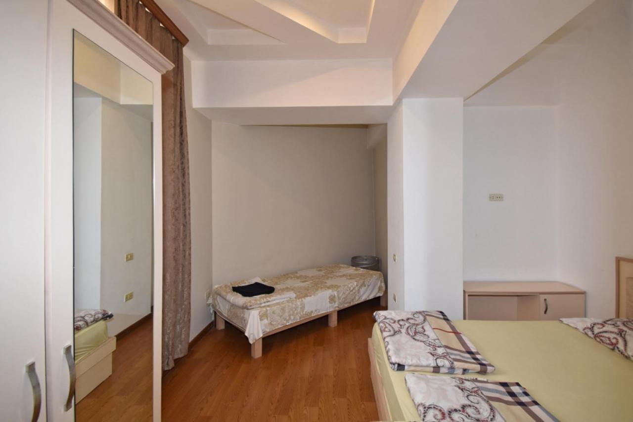 Abovyan Street 16, Apartment No 24 Erivan Dış mekan fotoğraf